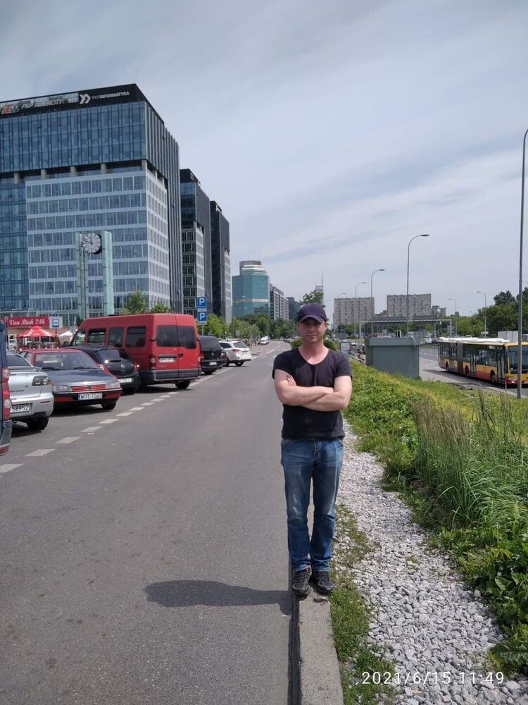  ,   Andriy, 40 ,   ,   , c , 