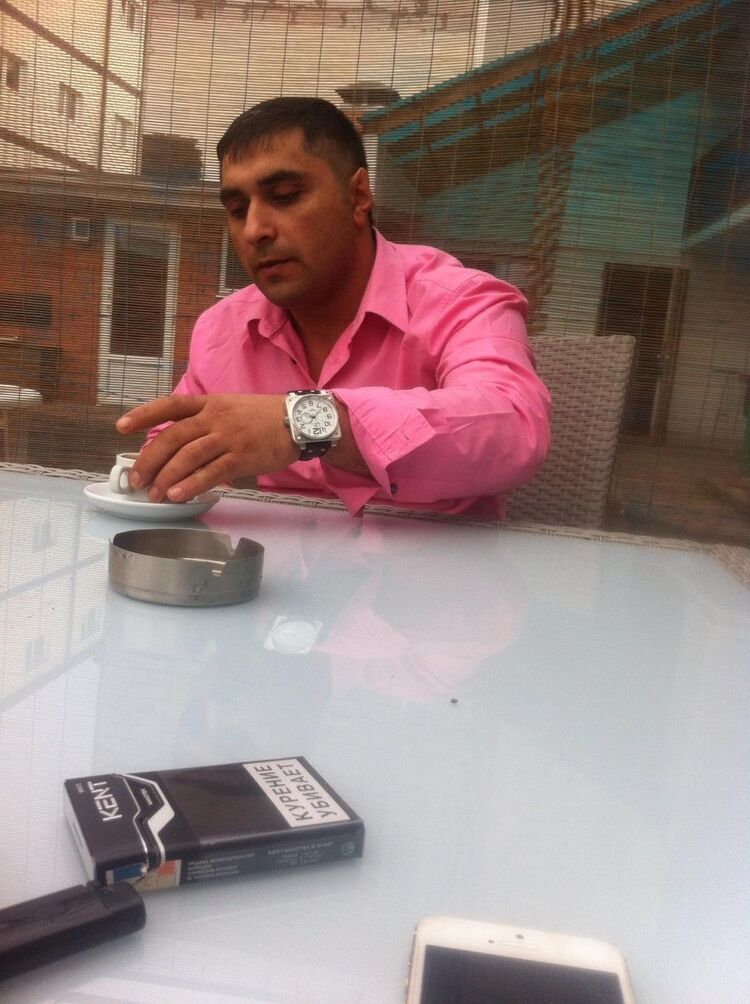  14590774   VARDAN, 40 ,    