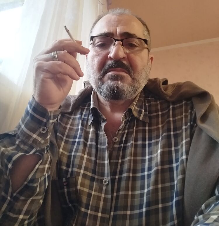  31780404  , 53 ,    