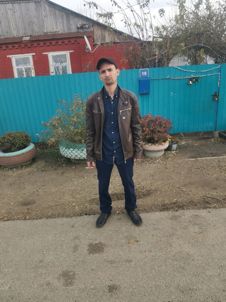  deleted,   Yan, 28 ,   ,   