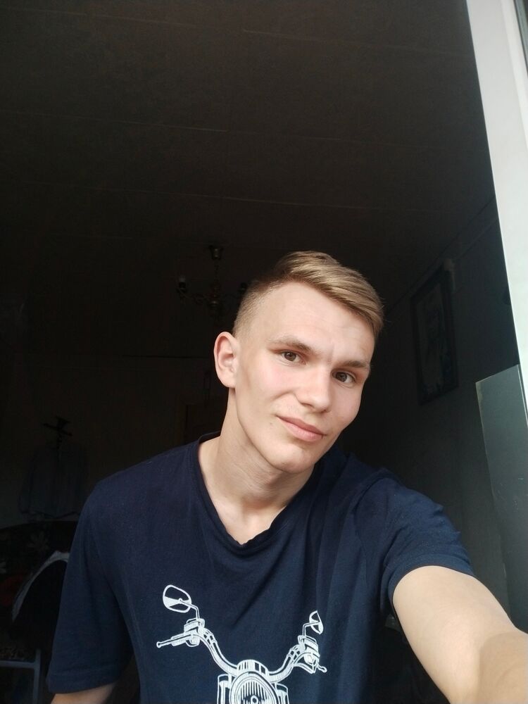  39690204  , 21 ,    