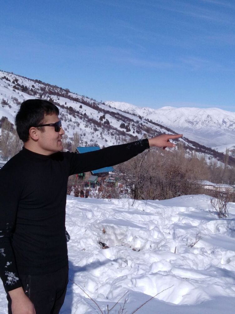  24230464  Eldor, 33 ,    