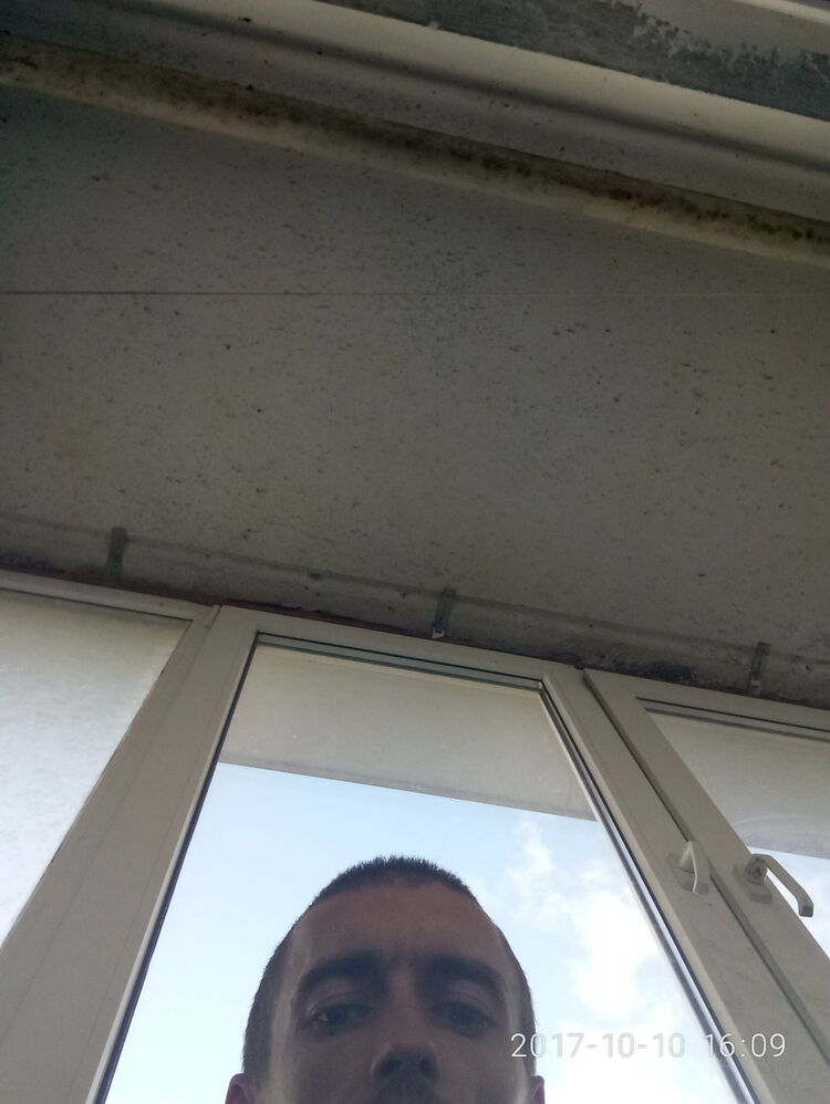  10540784  Sergey, 45 ,    