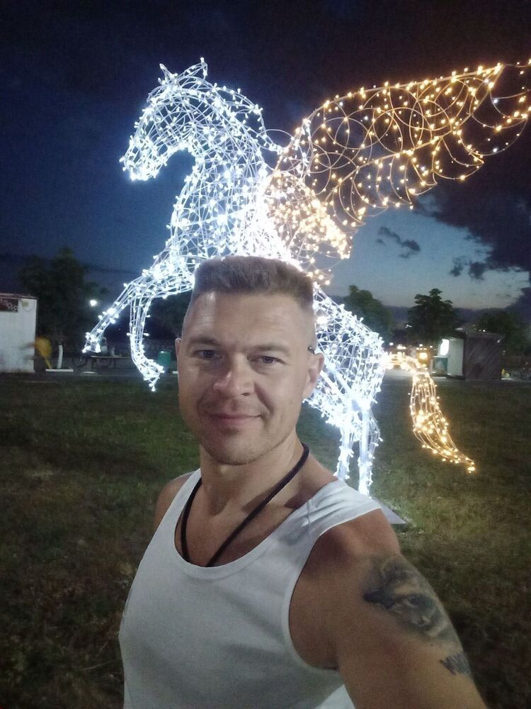  ,   Nikolai, 42 ,   ,   