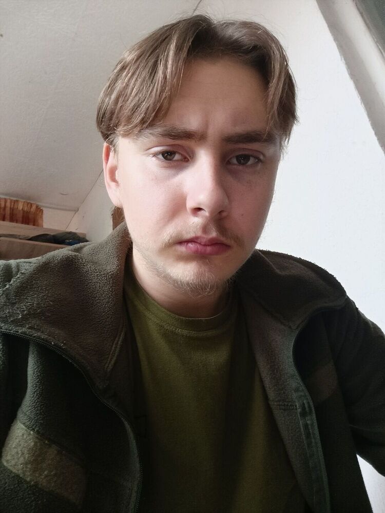  47972854  , 19 ,    