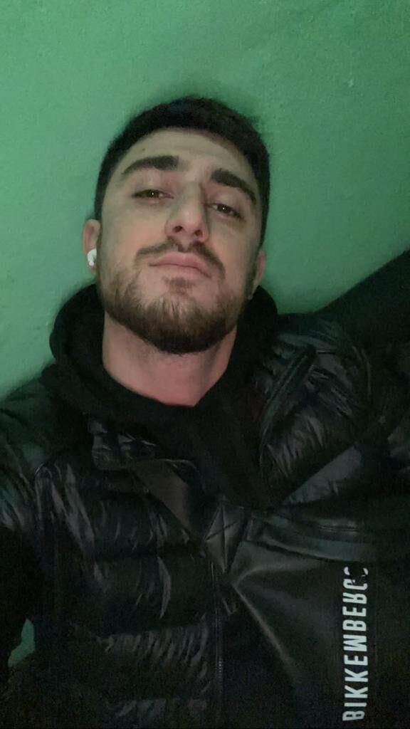  52312834  , 32 ,    