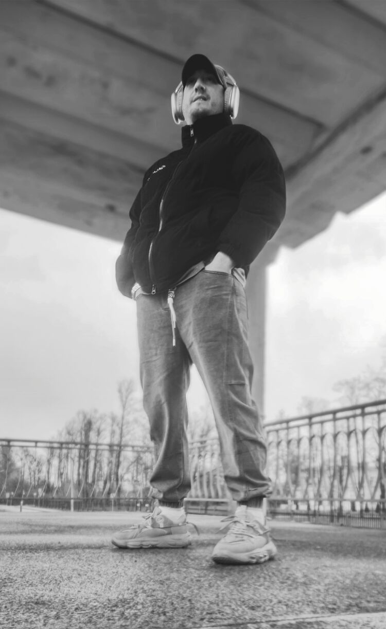  -,   , 34 ,   ,   
