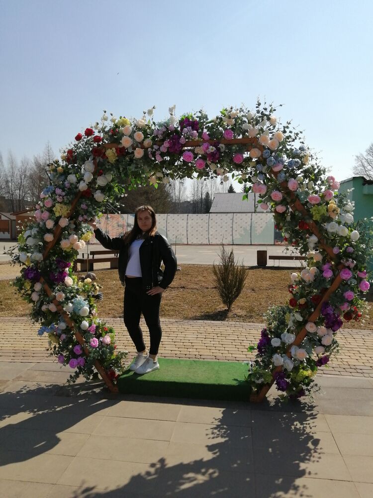  22956254  , 24 ,    -