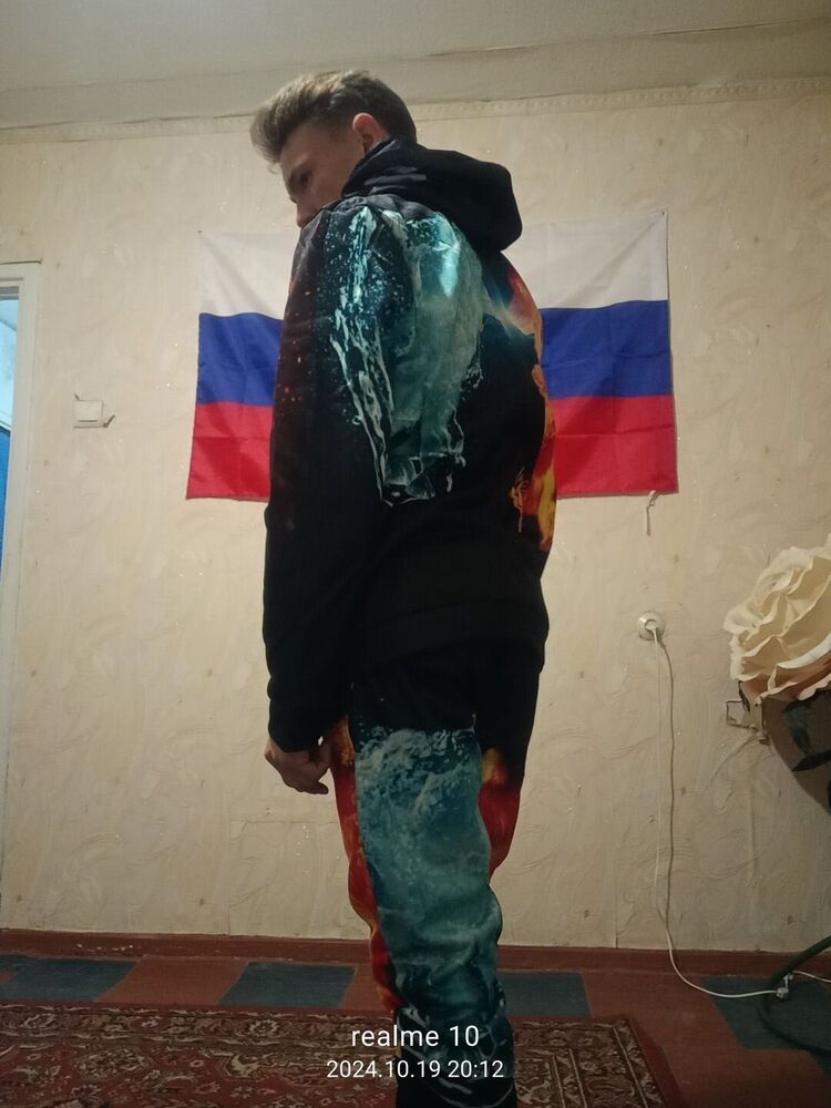  47018994  , 21 ,    