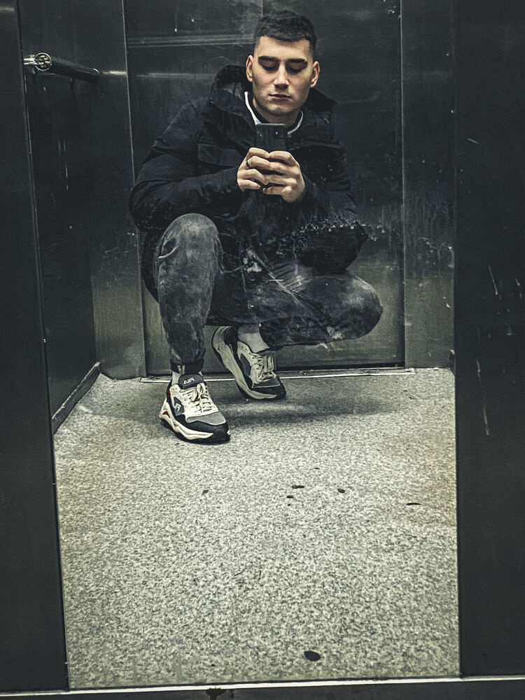  ,   , 24 ,   , 