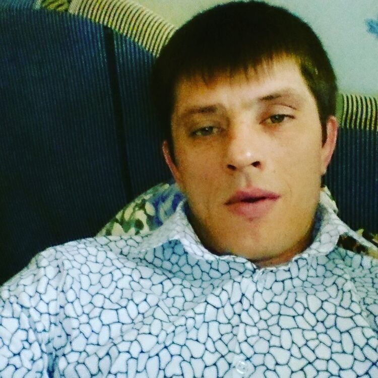  ,   Dante, 45 ,   