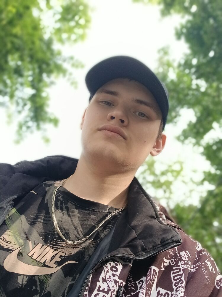  53142934  Artemka, 20 ,    