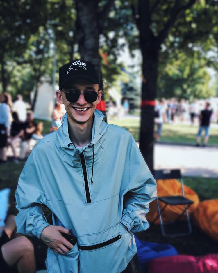 ���� 13738154 ������� �����, 28 ���, ���� ���������� � ������