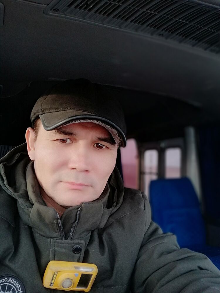  47041584  , 51 ,    