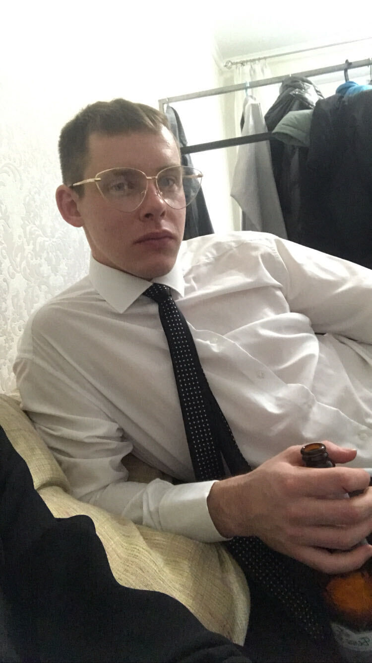  35068984  , 30 ,    