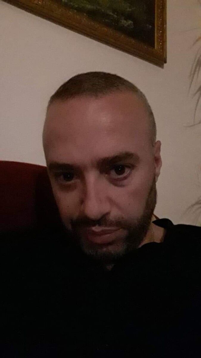  16451074  Arman, 47 ,    