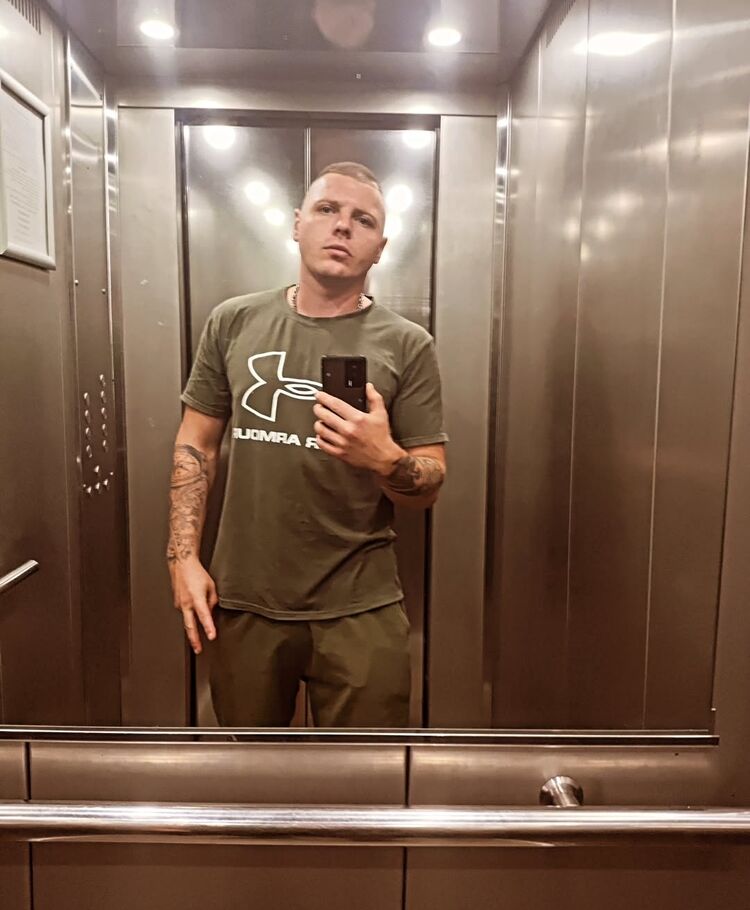  49890754  , 31 ,    