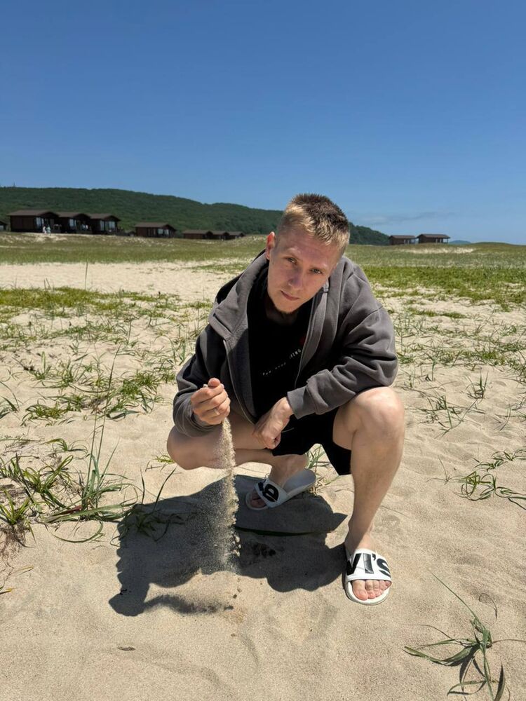  ,   Vlad, 26 ,   ,   