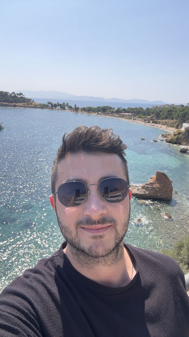  ,   Furkan, 28 ,   ,   