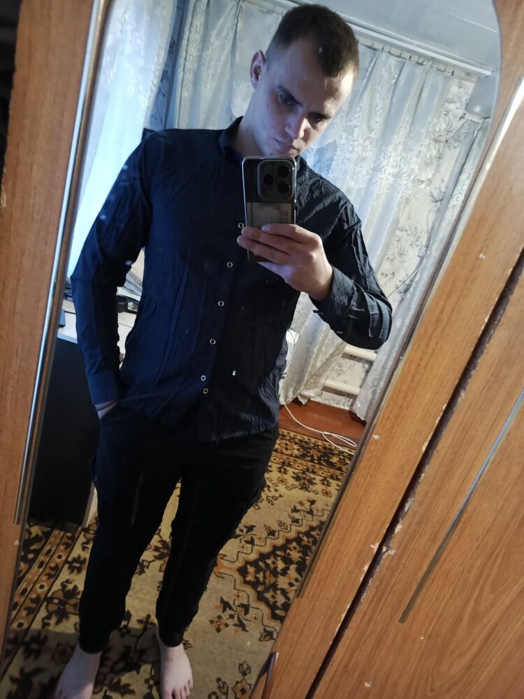  ,   Rinat, 22 ,   ,   , c , 
