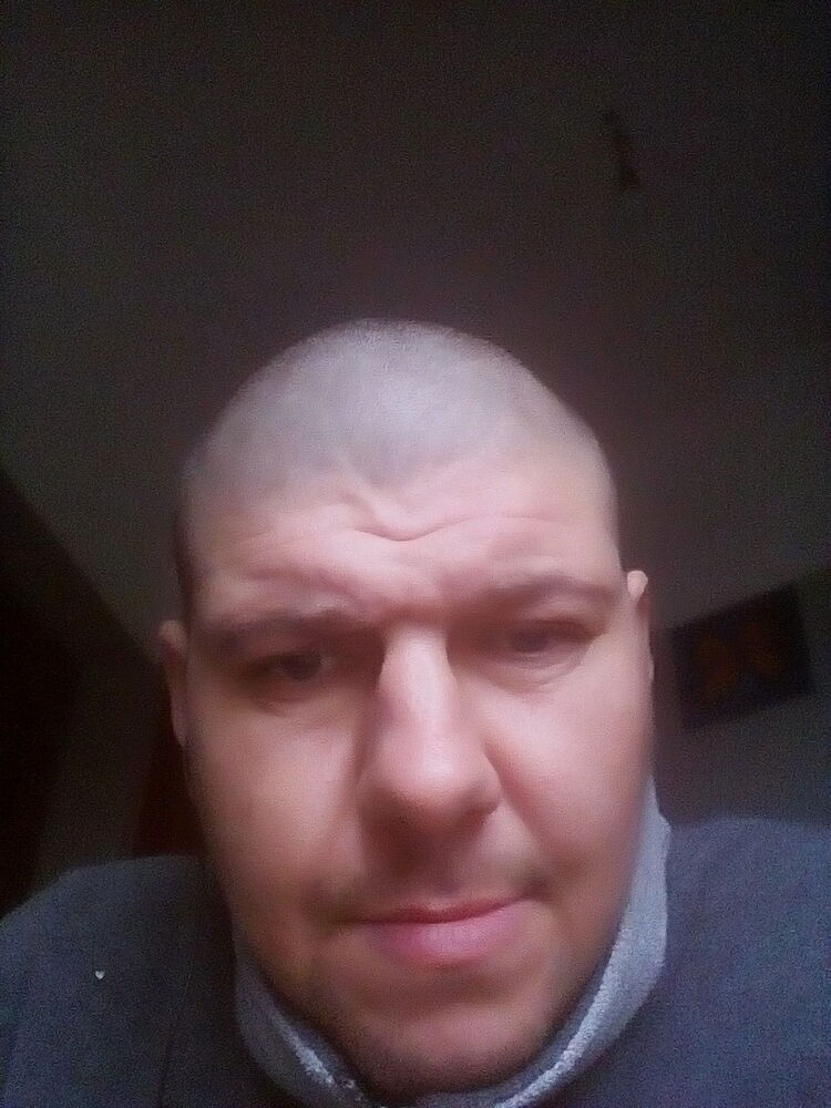  13502264  Artur, 45 ,    Zabki