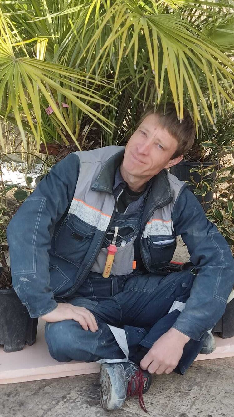  ,   Igor, 39 ,     , c 