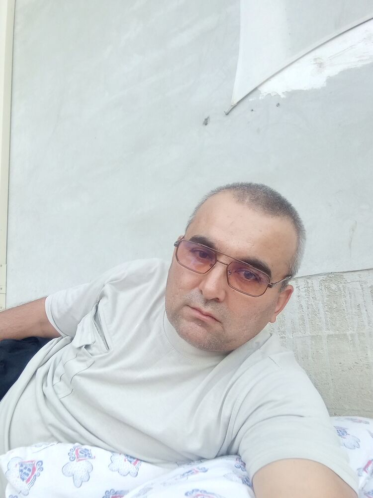  35503964  Halim, 45 ,    