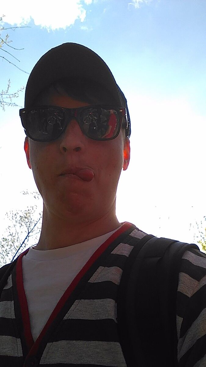  ,   Yriy, 33 ,   ,   , c 