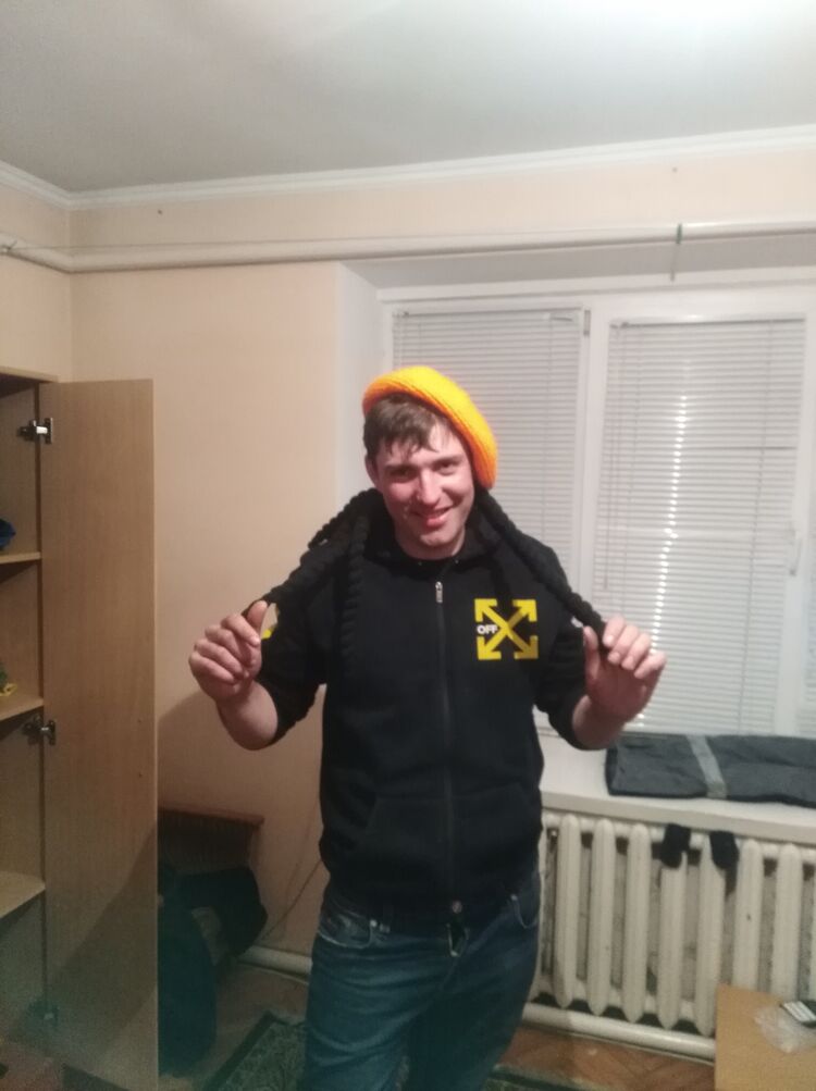  22848284  , 33 ,    