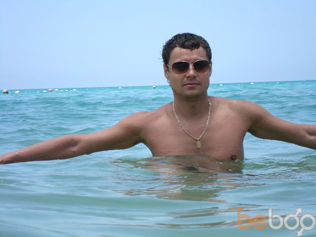  1293884  Alexander, 45 ,    