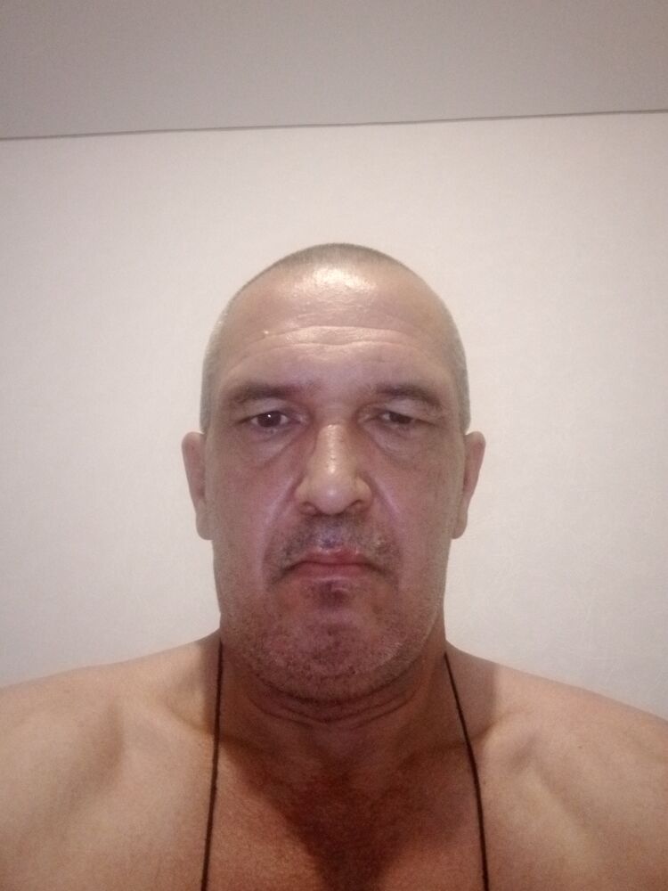  37117884  , 49 ,    