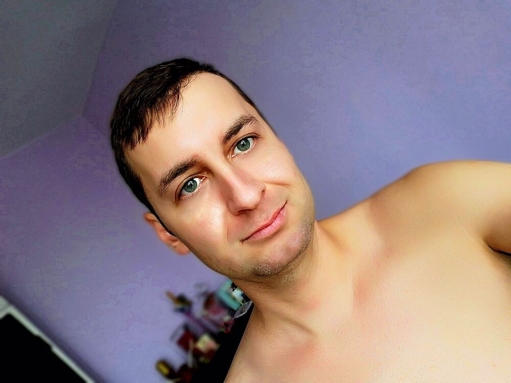  18235624  Todor, 38 ,    