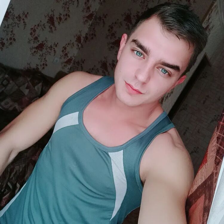  ,   Ilya, 27 ,   ,   