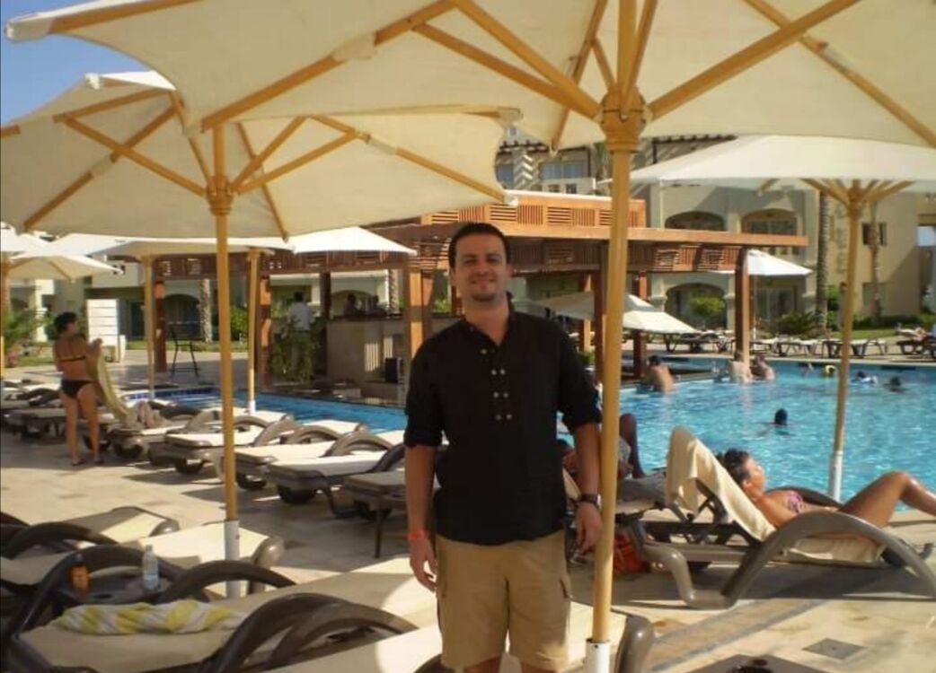  ,   Karim, 40 ,   ,   