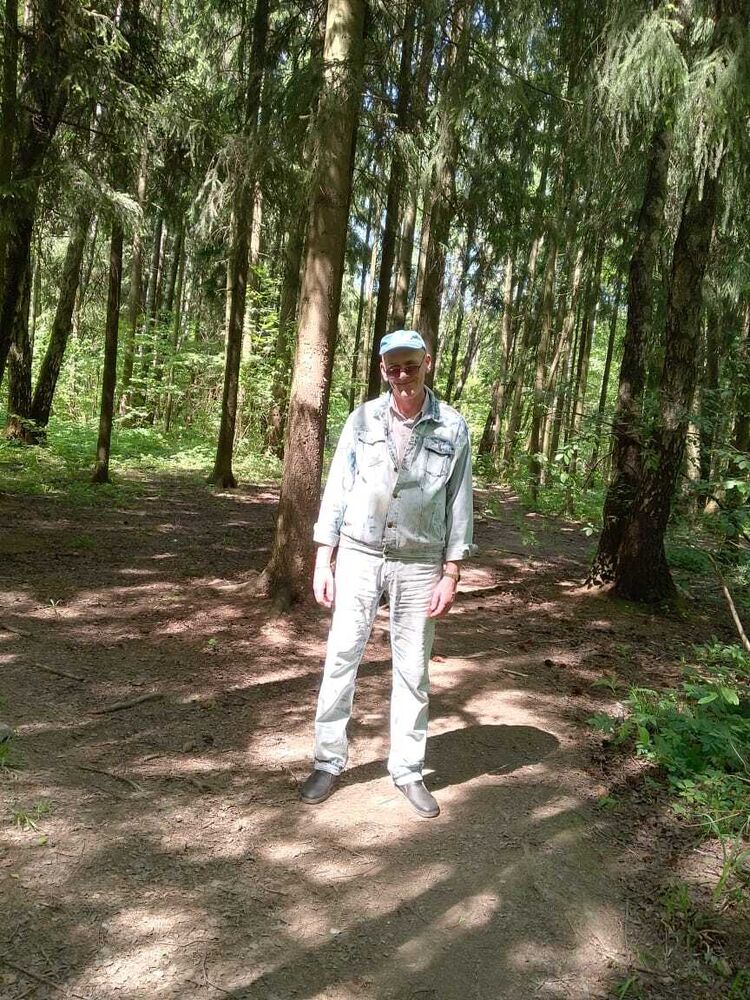  43454244  NIKOLAI, 54 ,    