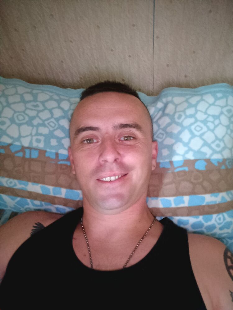  46750534  , 33 ,    