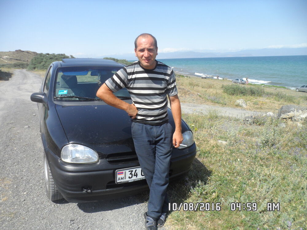  ,   Gevorg, 39 ,   ,   , c 