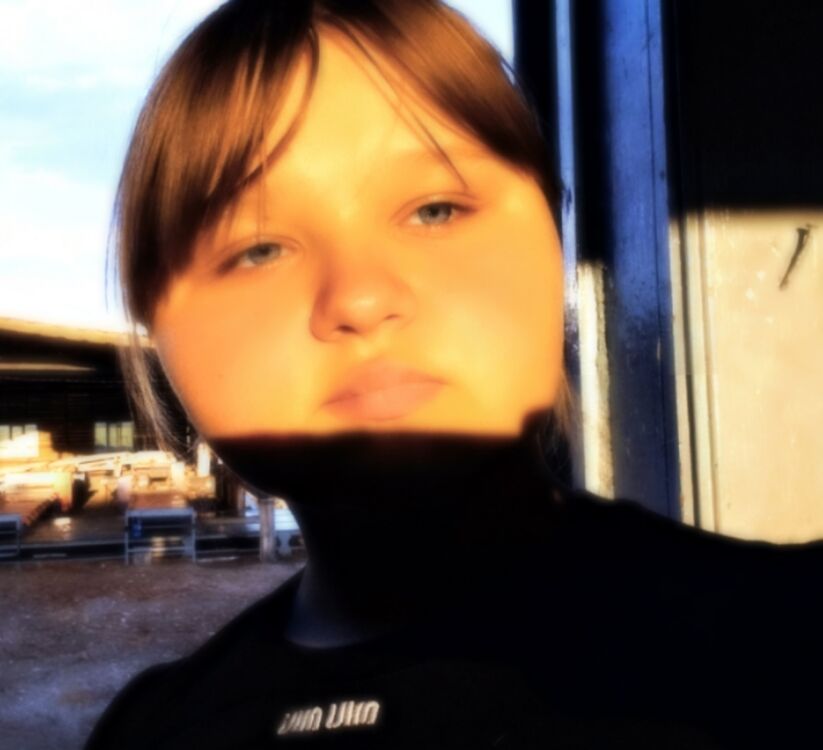  52745444  , 18 ,    