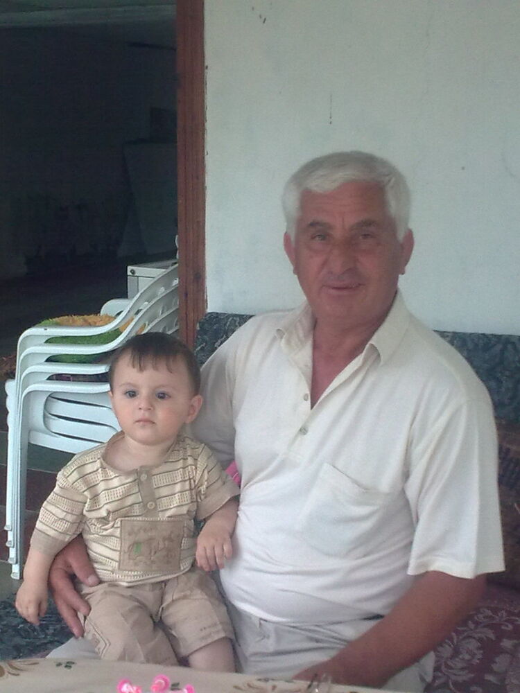  4030884  Mehemmed, 68 ,    