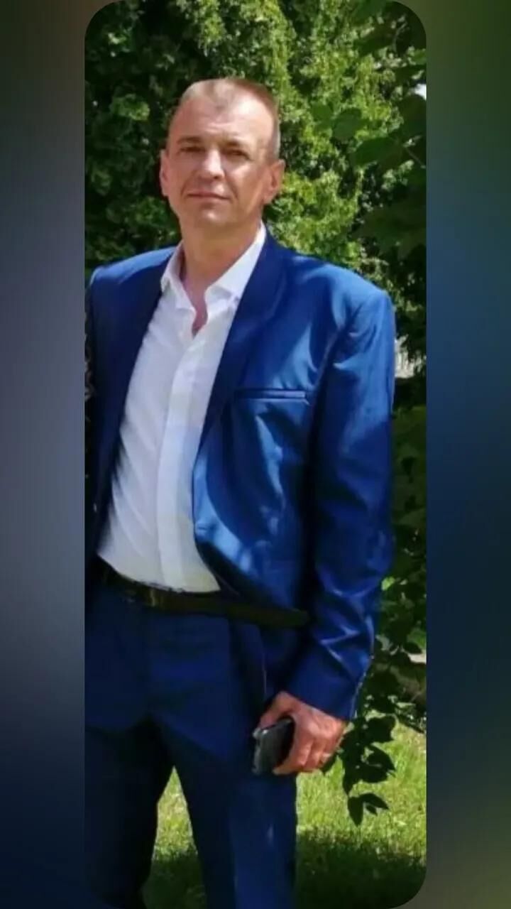  54674184  Alik, 52 ,    