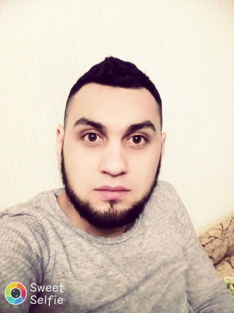  ,   Daniel, 31 ,  