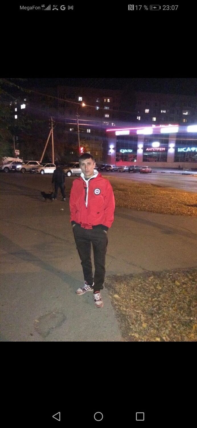  ,   Ruslan, 40 ,   ,   
