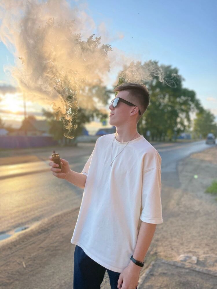  50302464  Vova, 19 ,    