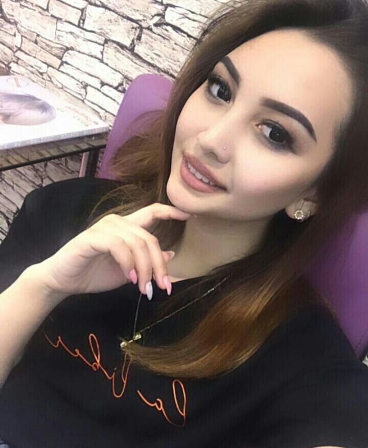  22731294  Kamila, 27 ,    