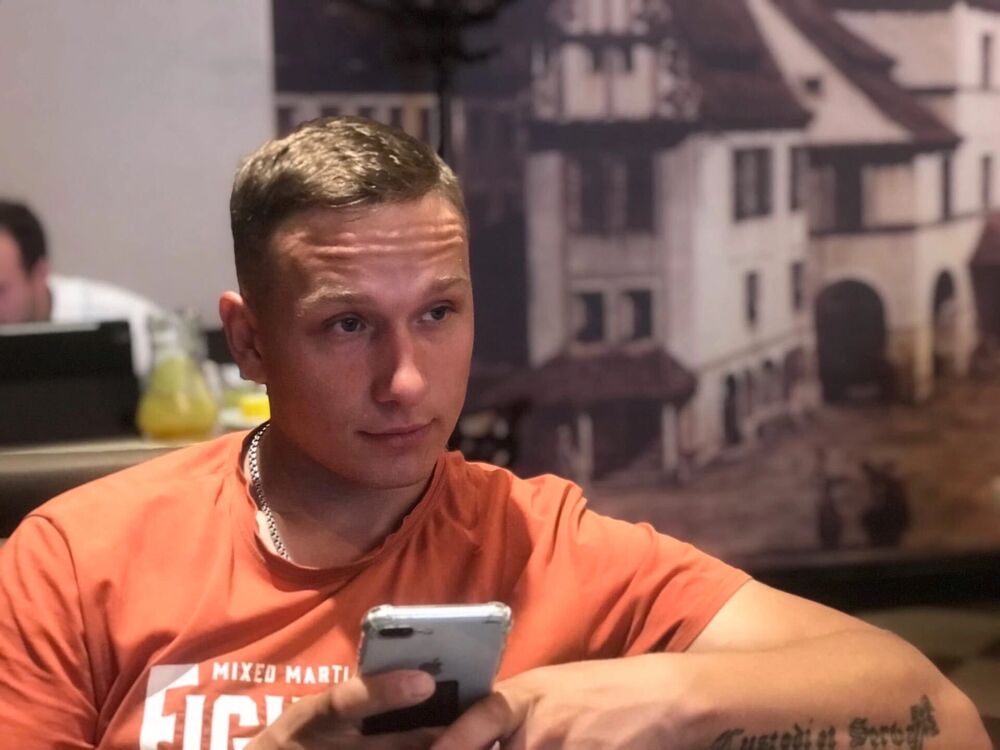  31841694  , 28 ,    