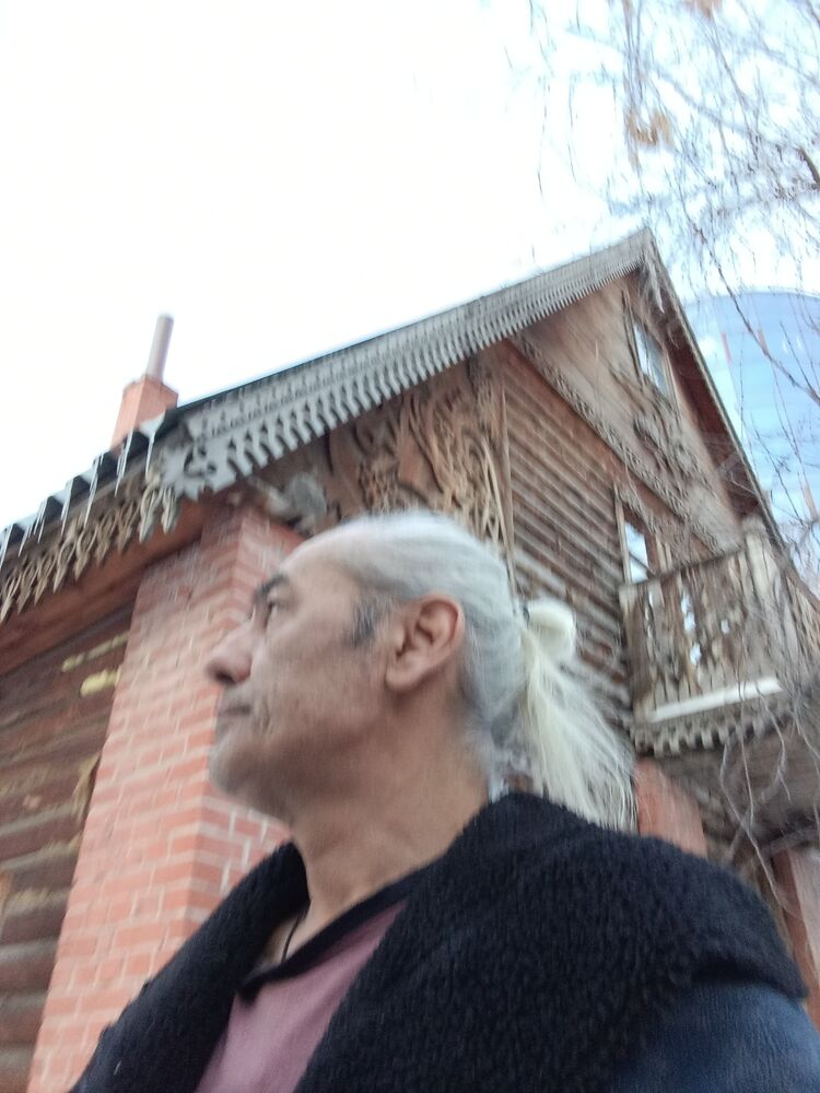  41829774  Alisher, 58 ,    