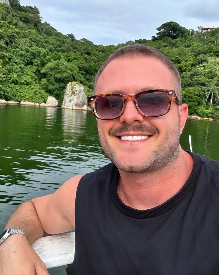 ���� 51043764 ������� ���, 37 ���, ���� ���������� � ��������