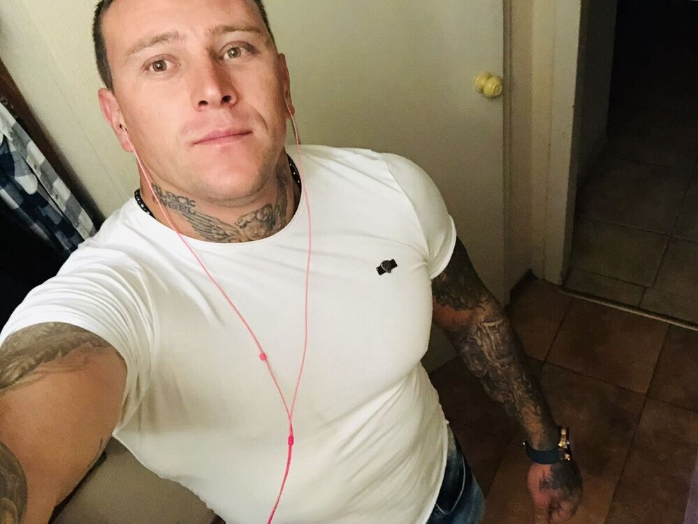 ,   Vitaly, 36 ,  