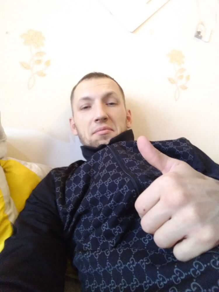  31788104  , 37 ,    -