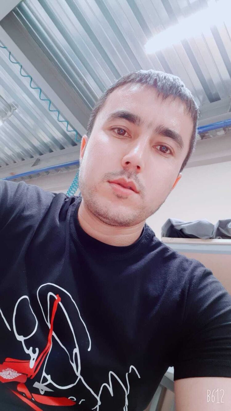  ,   Jamik, 33 ,  